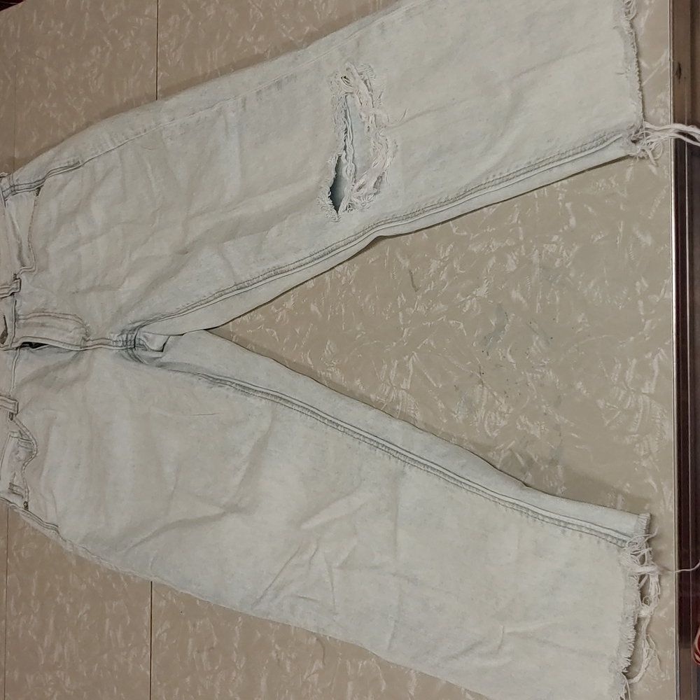 American Eagle mom jeans